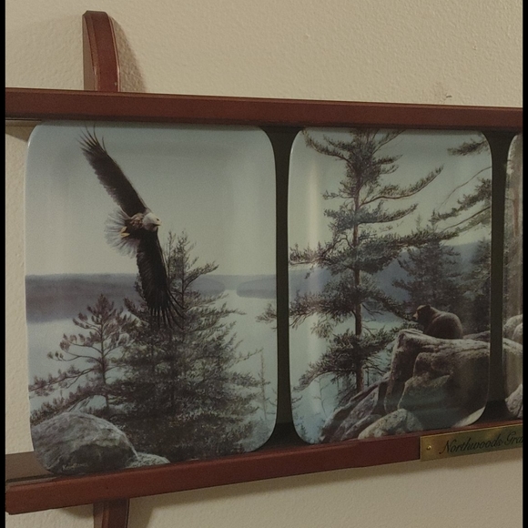 Collectible plate set of 4 - Picture 4 of 13